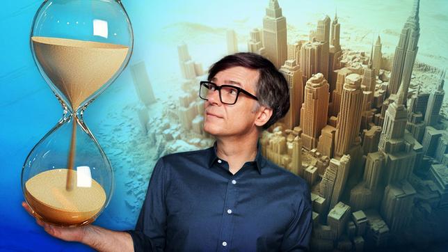 Bild: WDR/Tilman Schenk Sand ist nach Wasser der meistgenutzte Rohstoff der Welt. Und er ist unersetzlich, denn Sand steckt in unzähligen Produkten wie Kosmetika, Medikamenten und Smartphones. Ein Großteil des Sandes fließt aber in die Baubranche, in Straßen und Häuser. Jährlich werden Milliarden Tonnen gefördert und der Verbrauch steigt – auch bei uns. - Ralph Caspers moderiert die Sendung.