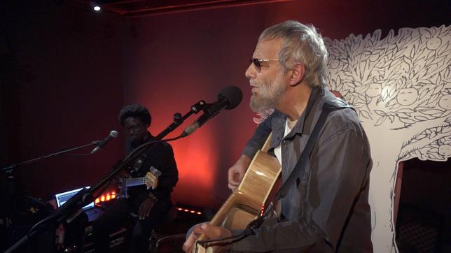 Bild: ttt/ttt Cat Stevens beim Mini-Konzert in London