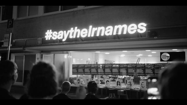 Leuchtschriftzug #saytheirnames