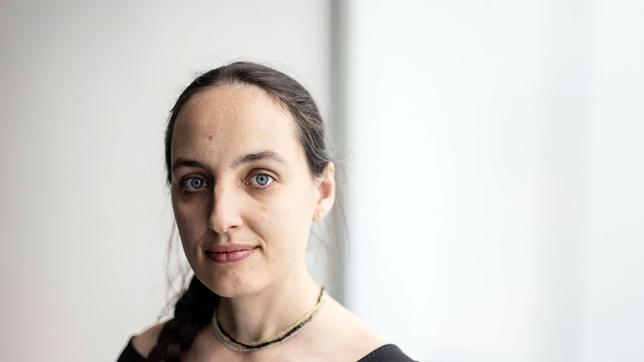 Bild: IMAGO / TT Schriftstellerin Jelena Kostjutschenko