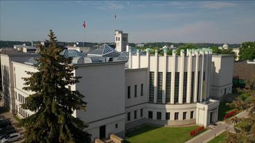 Bild: ttt William Kentridges Ausstellung ist im Nationalmuseum in Kaunas zu sehen.