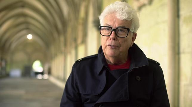 Ken Follett im ttt-Gespräch in Salisbury. Dort steht die Kathedrale, die ihn zum Epos "Die Säulen der Erde" inspirierte.