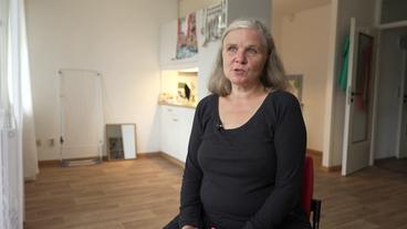 Bild: NDR 108 Frauen haben dank Housing First in Berlin eine Wohnung. Martina ist vor ein paar Wochen eingezogen.
