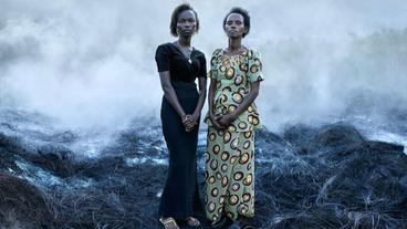 Olaf Heine: "Rwandan Daughters"