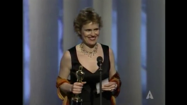 Bild: NDR/Screenshot Rachel Portman 1997 bei ihrer Oscar-Dankesrede.