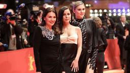 Iris Berben mit Lena Meyer-Landrut und Stefanie Giesinger 