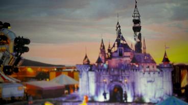 Bild: BR Dismaland von Banksy