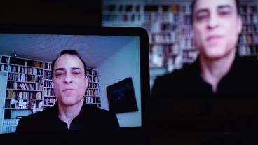 Bild: BR Videokonferenz mit einem Mann mittleren Alters