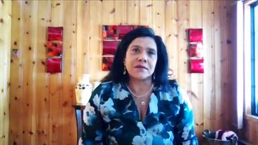 Bild: BR Videokonferenz mit einer schwarzen Frau um die fünfzig