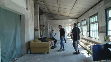 Bild: Das Erste In Jarmen entsteht die neue Homebase der Band