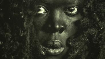 Bild: Zanele Muholi Selbstporträt von Zanele Muholi
