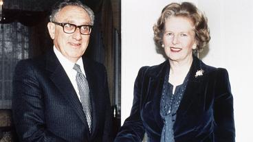 Bild: picture alliance/ASSOCIATED PRESS Henry Kissinger und Margaret Thatcher