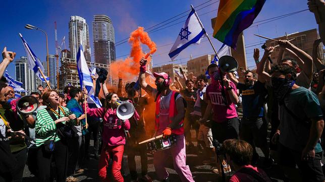 Israelis protestieren gegen die geplante Justizreform. Tel Aviv, 16.03.2023
