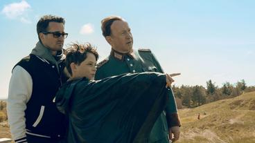 Bild: Network Movie / Wild Bunch Germany 2019 / Georges Pauly Dreharbeiten "Deutschstunde" mit Max Ludwig Nansen (Tobias Moretti) und Siggi (Levi Eisenblätter)