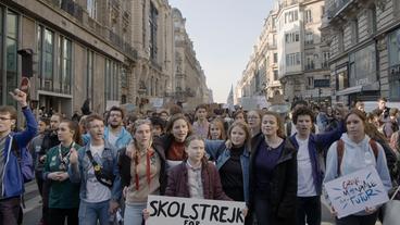 Bild: B-Reel Films AB Greta Thunberg bei einer Fridays-for-Future-Demonstration