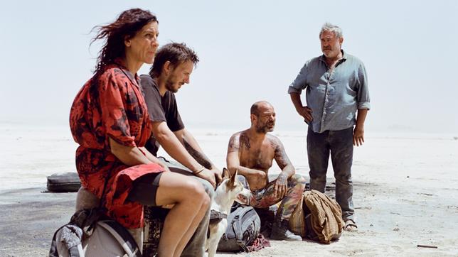 Gruppe in der Wüste