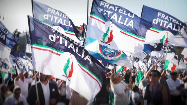 Titel Thesen Temperamente: ITALIEN / Rechtsruck reloaded? Italien 100 Jahre nach Mussolini