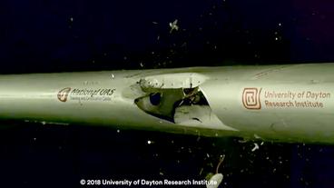 Bild: Copyright University of Dayton Research Institute Loch in einem Flugzeugflügel
