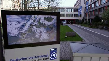 Bild: BR Eingang des Deutschen Wetterdienstes
