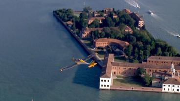 Bild: SWR Elektroflieger Elektra One über Venedig