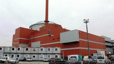 Bild: BR/Boris Geiger Neuer Atomreaktor in Finnland von außen