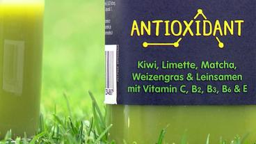 Aufschrift "Antioxidantien" auf einer Flasche
