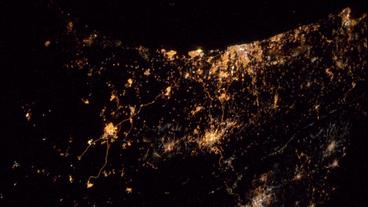 Bild: ESA Lichter von Siedlungen und Städten.