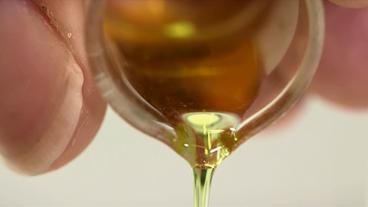 Bild: WDR Proteine helfen angegriffenen Haaren