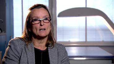 Bild: NDR Hautärztin Veronique Bataille