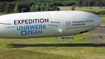 Bild: Helmholtz Zentrum Geesthacht Der Forschungszeppelin beim Start