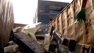 Bild: NDR Abfallcontainer