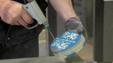 Bild: SWR Kalkstein mit Schablone