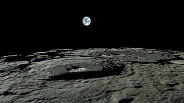 Bild: NASA/courtesy nasaimages.org Aufnahme vom Mond der japanischen Sonde Kaguya
