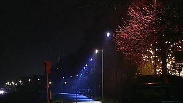 Mit LED-Lampen beleuchtete Straße