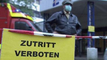 Bild: WDR/colourFIELD Quarantäne eines Krankenhauses