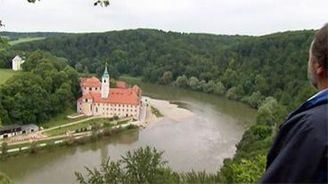 Bild: BR Prof. Waldherr oberhalb von Kloster Weltenburg