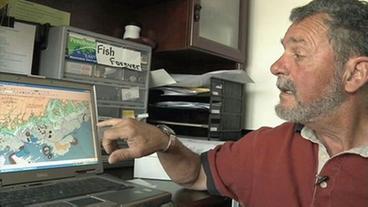 Bild: NDR Ted Ames in seinem Institut vor einem Monitor