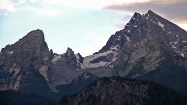 Der Gipfel des Watzmann bei Sonnenuntergang