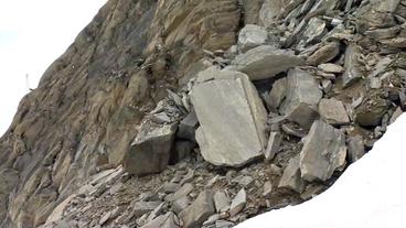 Felsen am Fuß des Magnetköpls