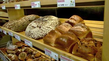 Bild: WDR in Regal in einer Bäckerei voll mit verschiedenen Brotsorten