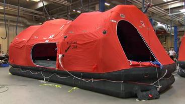 Bild: NDR Rettungsinsel der Firma VIKING