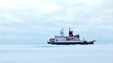 Der Forschungseisbrecher Polarstern