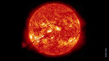 Bild: NASA Ein Sonnenausbruch schleudert Plasma ins Weltall