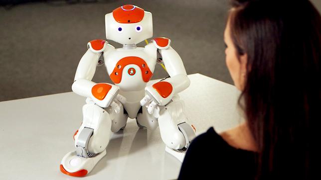 Bild: SWR In einem Versuchslabor der Uni Duisburg-Essen steht ein Sprachroboter.