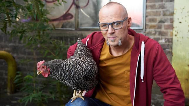 Bild: ARD/Melanie Grande Das unterschätzte Huhn!