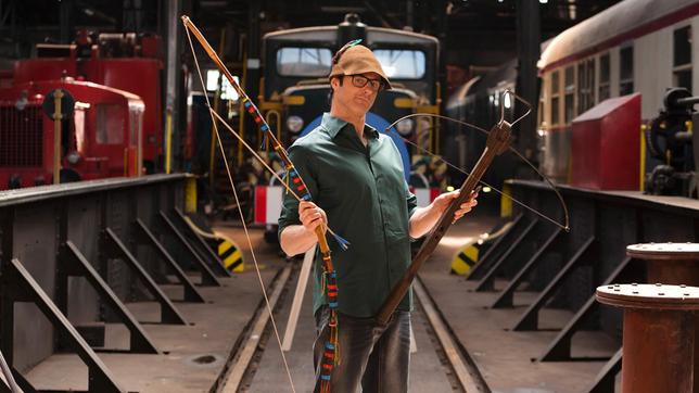 Robin Hood benutzte Pfeil und Bogen, doch auch die Armbrust kam im Mittelalter zum Einsatz. Warum man mit ihrer Hilfe allerdings einen Bolzen schießt, verrät Vince Ebert bei "Wissen vor acht - Werkstatt".