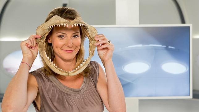 Bild: ARD/Frank Dicks Anja Reschke mit Tiergebiss