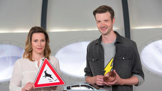 Bild: ARD/Michael Boehme Elektroautos sind zwar in aller Munde, aber um zukünftig als flächendeckende Alternative zu bestehen, müssen Forscher an Reichweite und Stromversorgung arbeiten.