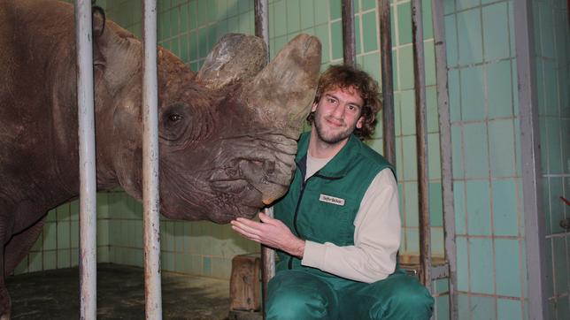 Benjamin Schröder und Nashorn Kalusho