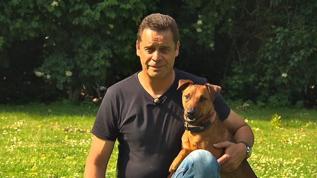Hundeführer Henrik Sielaff